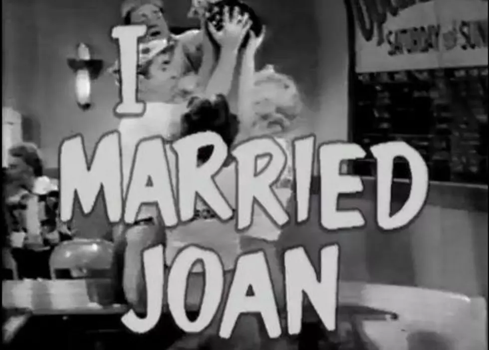 Each To His Own  ‘I Married Joan’ [VIDEO]