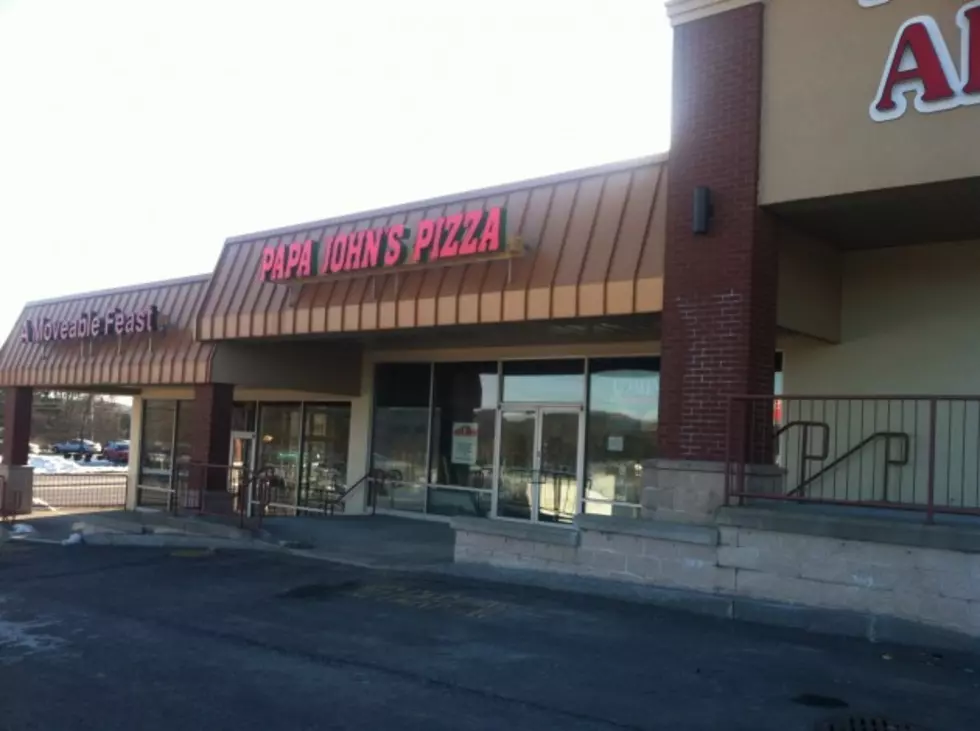 Papa John&#8217;s Pizza Opens in New Hartford