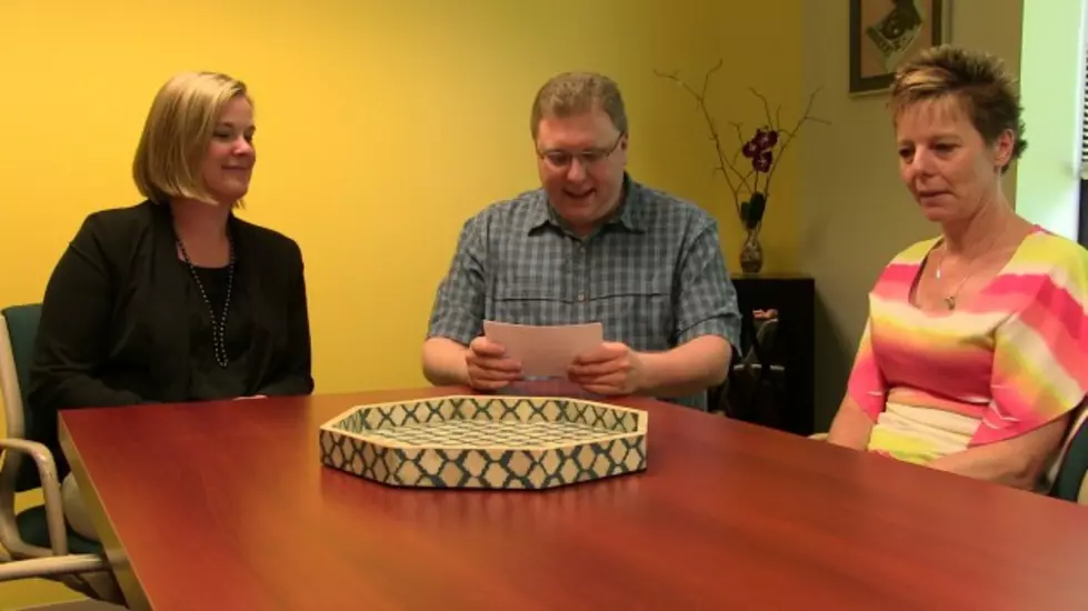Should You Help an Old Friend Who Asks for Money? &#8211; Relationship Round Table [VIDEO]