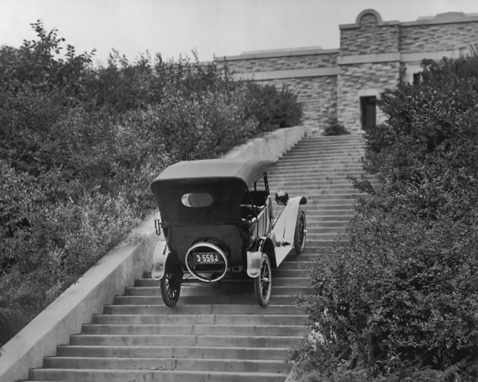 Yes, That&#8217;s a Photo of a Car Driving Up Stairs in Syracuse in 1920