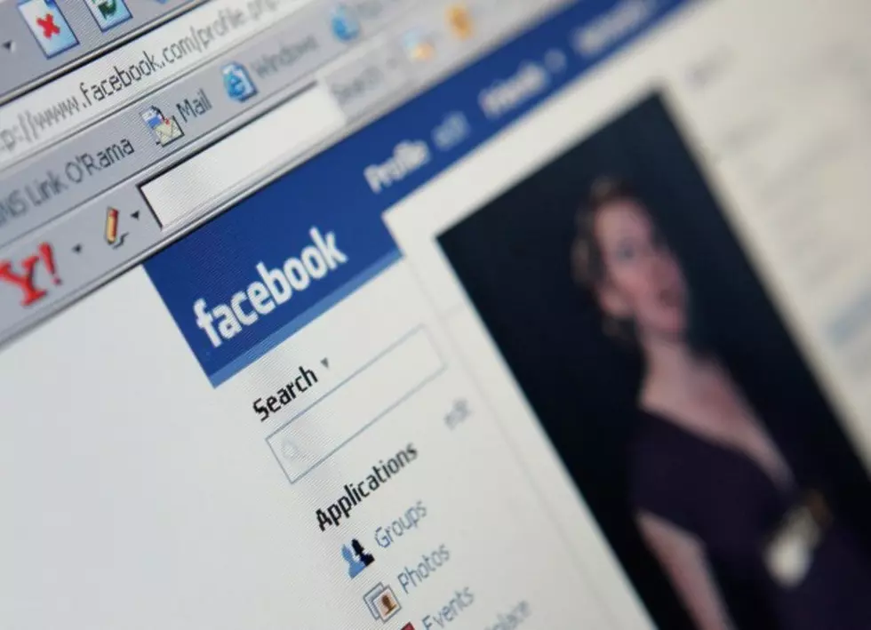 Mom Punishes Daughter For Lying On Facebook About Her Age