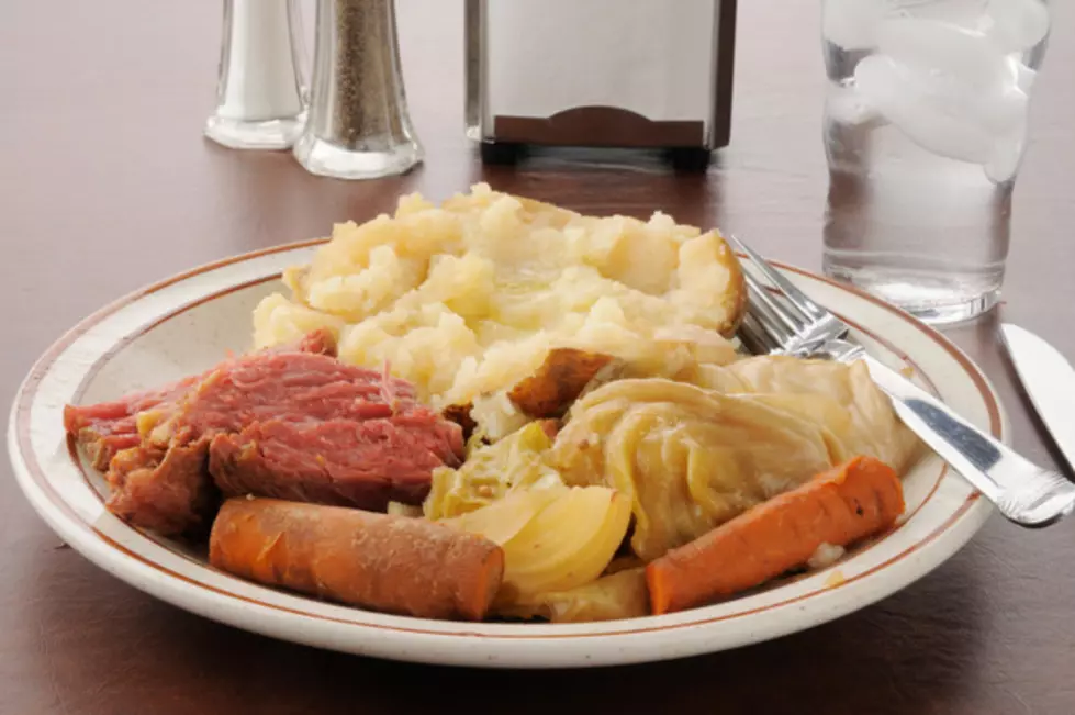 Where to Find a St. Patty&#8217;s Day Dinner in Utica [Video] [Tuesday 3.17.15&#8217;s &#8216;Just Jen&#8217; Segment]