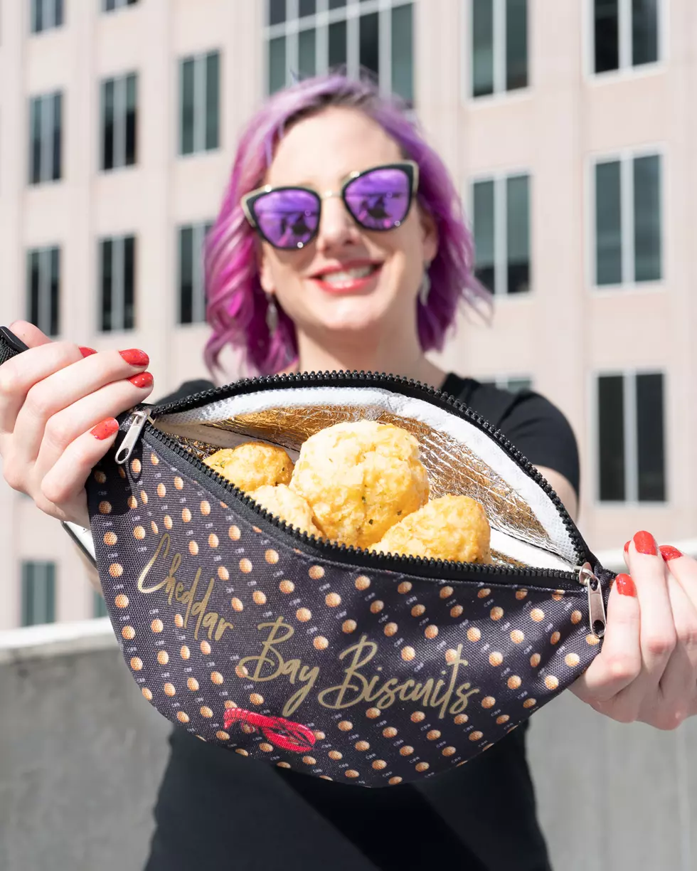Red Lobster Offering Free Biscuit-Themed Fanny Packs