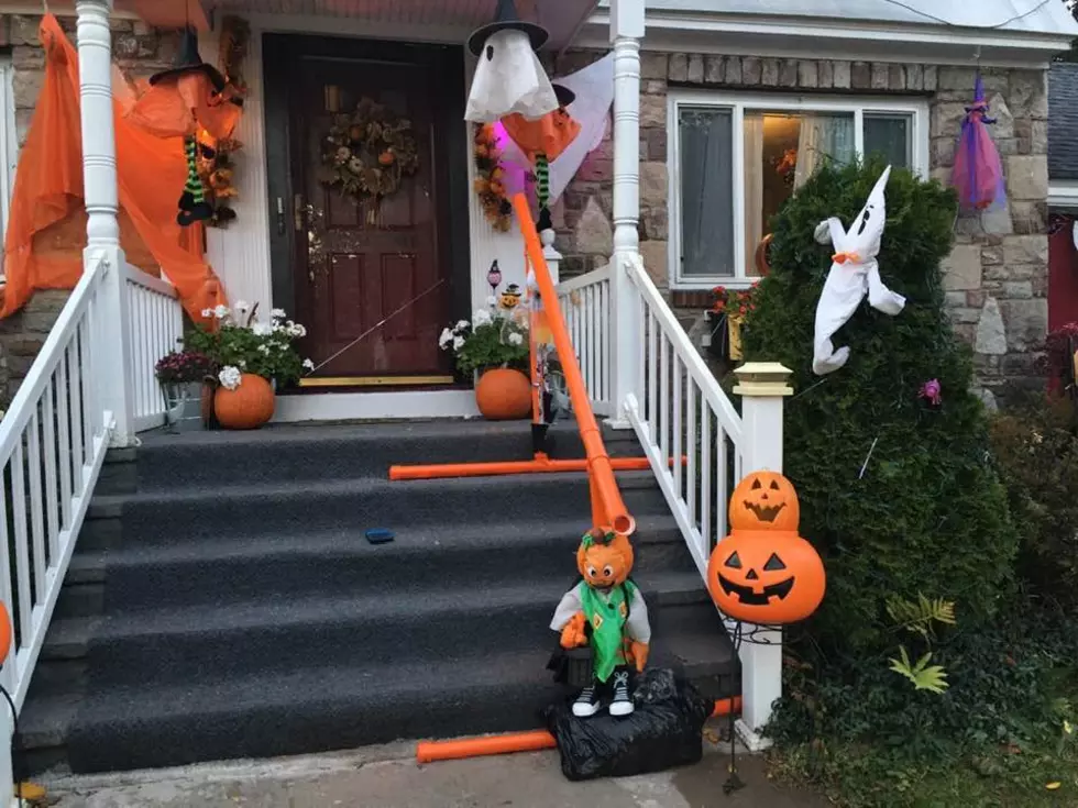 Whitesboro Couple Builds Trick or Treat Candy Chute for Halloween
