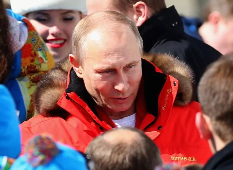 White House to Putin: Back Down in Crimea