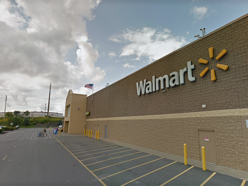 Employees of Walmart Now Required to Cover Faces at Work