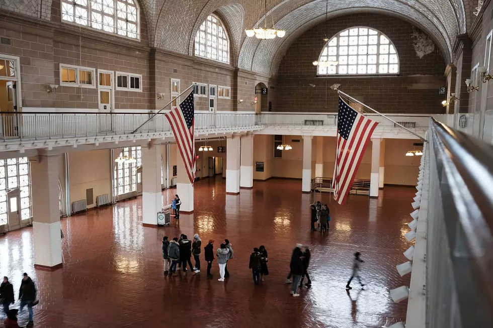 NY Gov. Cuomo To Give 3rd Inaugural Address On Ellis Island