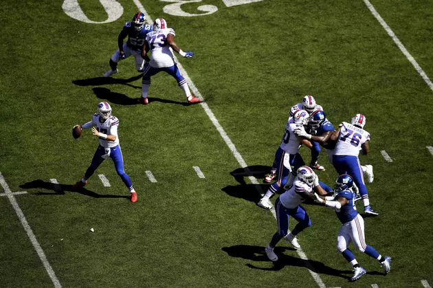 Allen Leads Bills&#8217; Sweep at Meadowlands with Win Over Giants