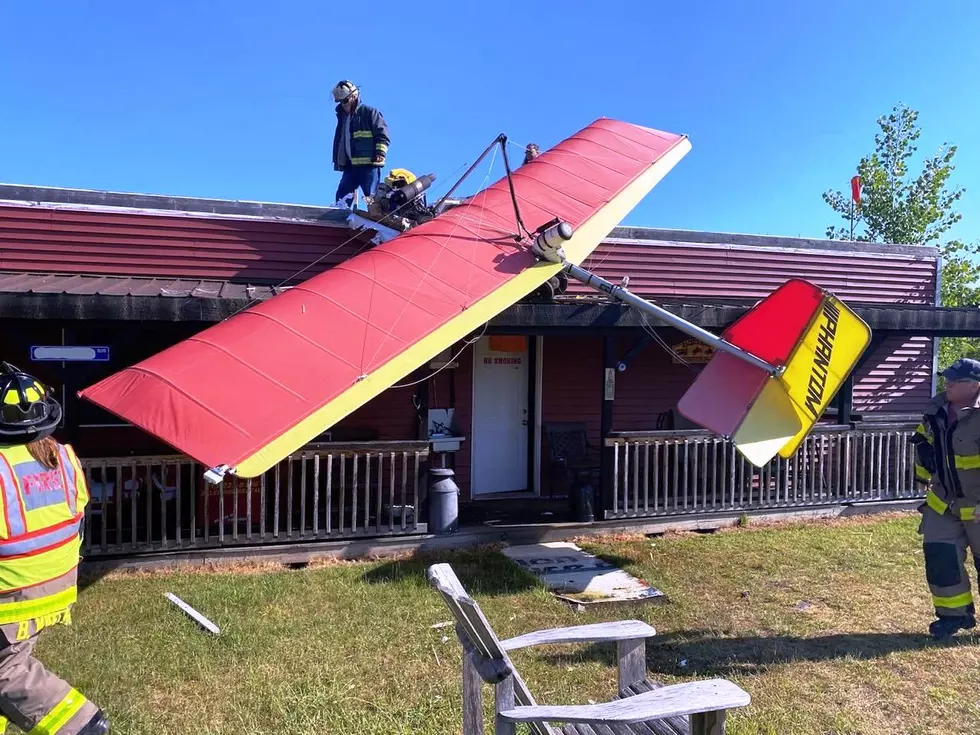 Plane Crashes Into Building In The Town Of Lee