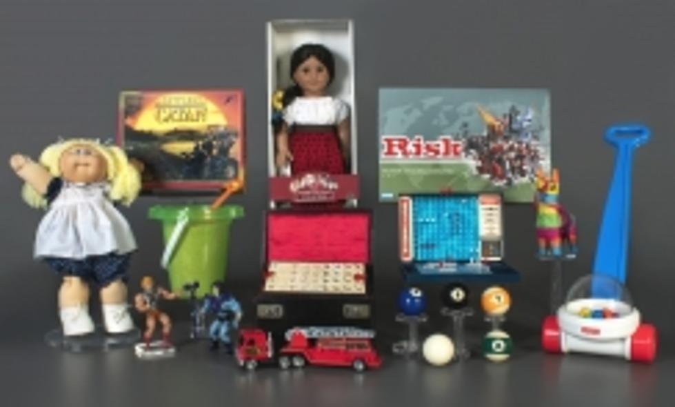 Sand, Catan, Piñatas Lead Toy Hall Of Fame Finalists