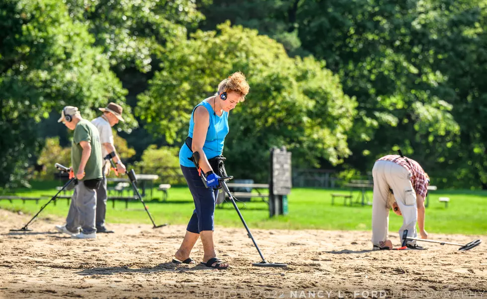Metal Detecting as a Sport? It's Actually a Thing [Photos]