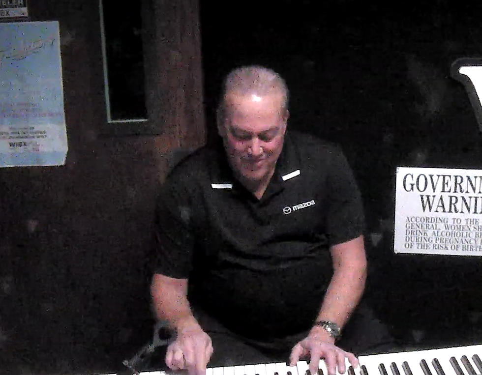 Watch This Amazing Keyboard Player from Upstate New York