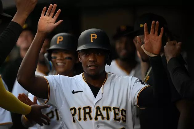 Pirates and Yankees Part of Hayes&#8217; MLB Past and Present