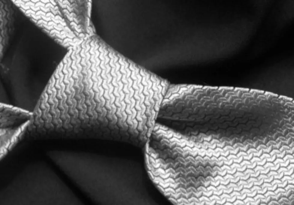 Valentine’s Day Tips: Tutorial On How To Tie A Tie, The Easiest And Quickest Way