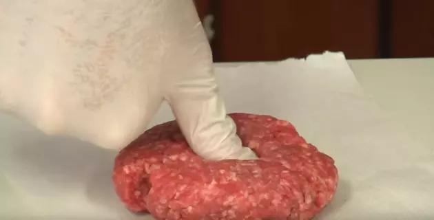 How To Make The Perfect Burger, Tips And Secrets [VIDEO]