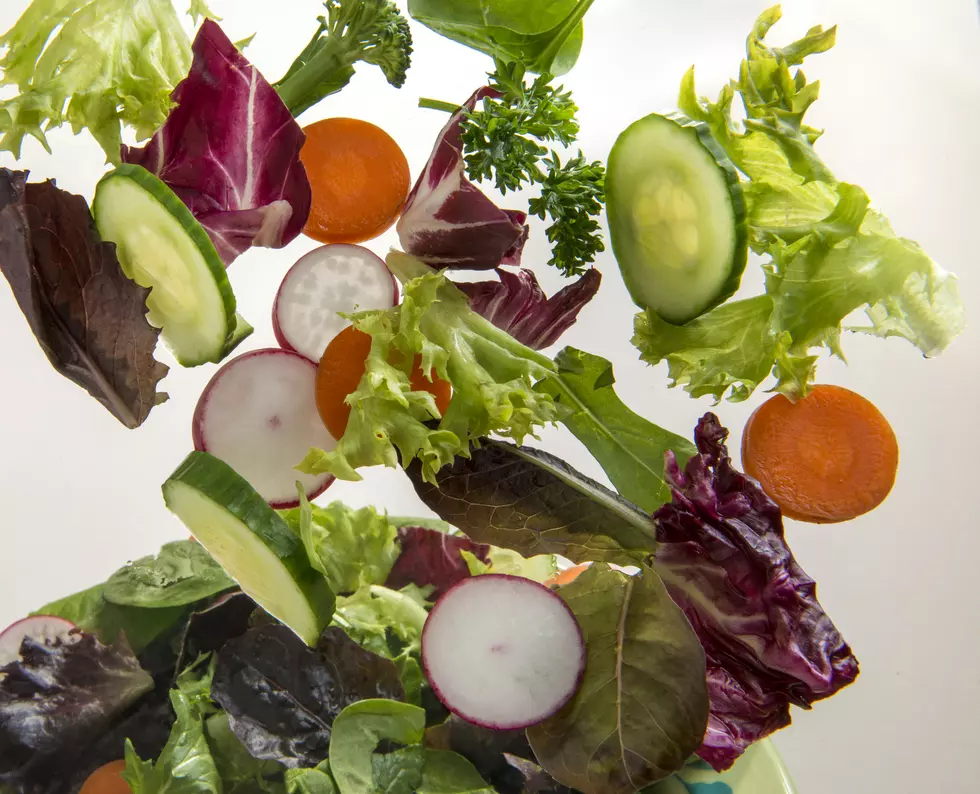 E. coli Outbreak Linked To Fresh Express Salad Kit