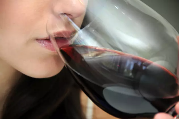 Sip Your Wine at Home with Utica Zoo&#8217;s &#8220;Wine in the Virtual&#8221;