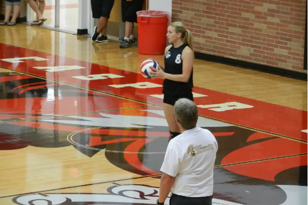 North Volleyball All-Stars Prevail In 5 Vs. South [VIDEO]