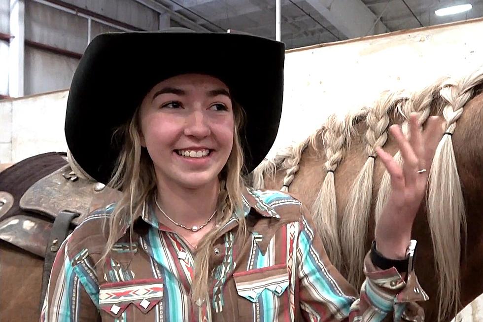 Gillette’s Maddie Eskew Continues to Lead Pole Bending in Rodeo