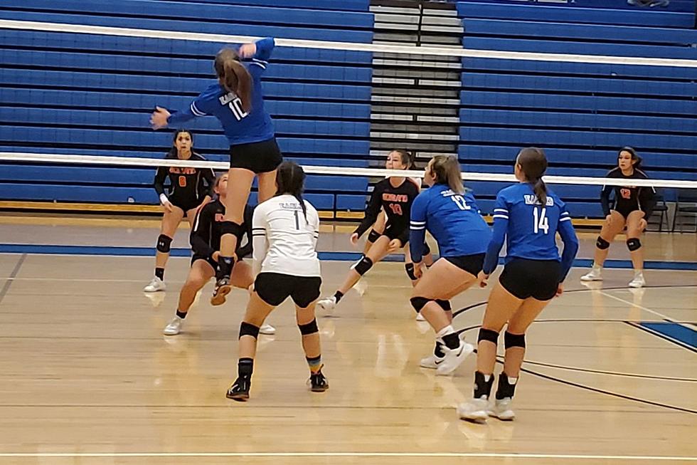 Lyman's Volleyball Team Seeks State Tournament Appearance