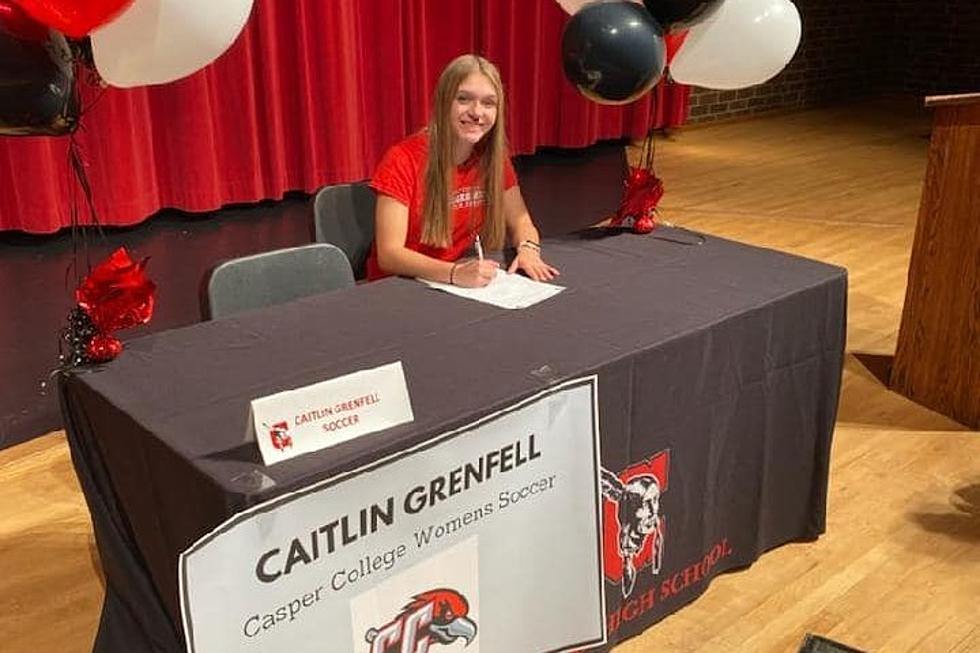 Central’s Caitlin Grenfell Signs with Casper College for Soccer