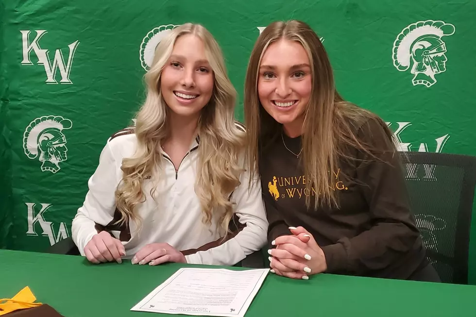 Pair of Kelly Walsh Volleyball Players Sign with Wyoming