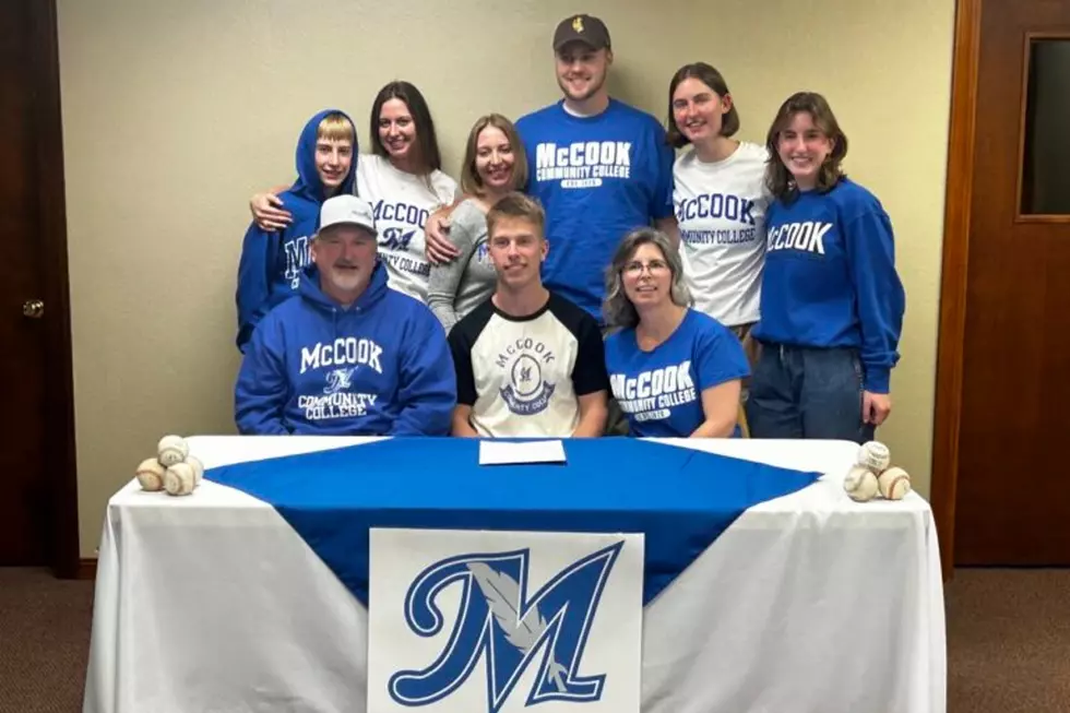 Riverton's Nathan Hutchison Signs With McCook for Baseball