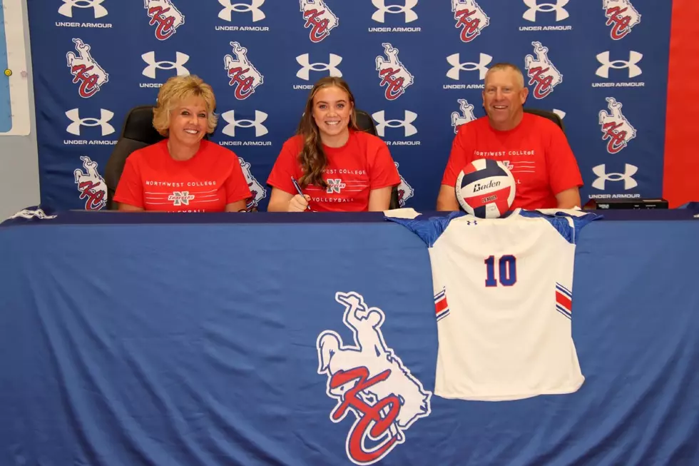 Kaycee’s Sierra Kilts Signs with Northwest College for Volleyball