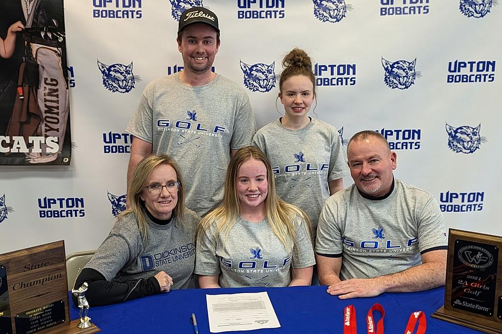 Upton's Brooklyn Materi Signs with Dickinson St. for Golf