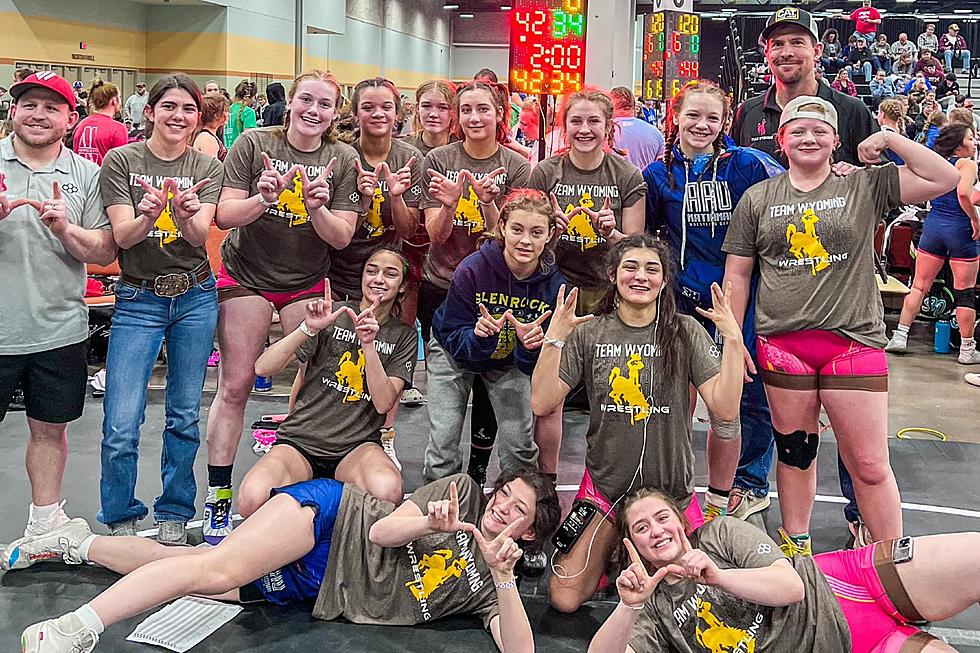 Team Wyoming Girls Wrestling Team Competes in Iowa Duals