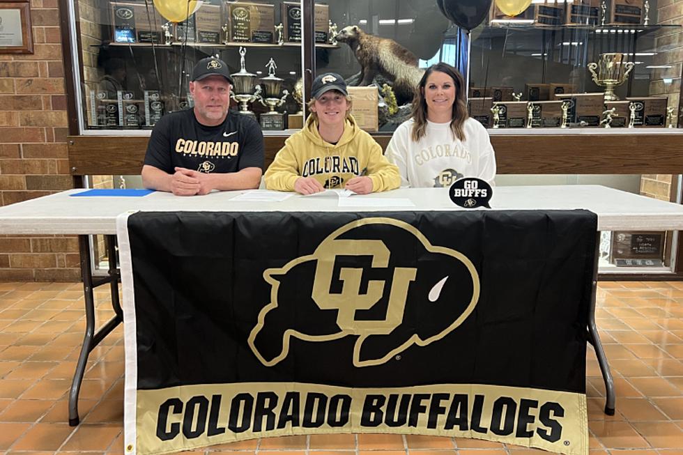 Riverton’s Parker Paxton Signs with Colorado for Golf
