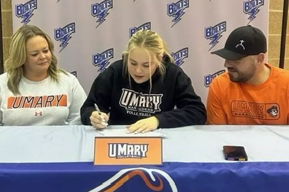 Bailey Barnes of Thunder Basin Signs with Univ. of Mary