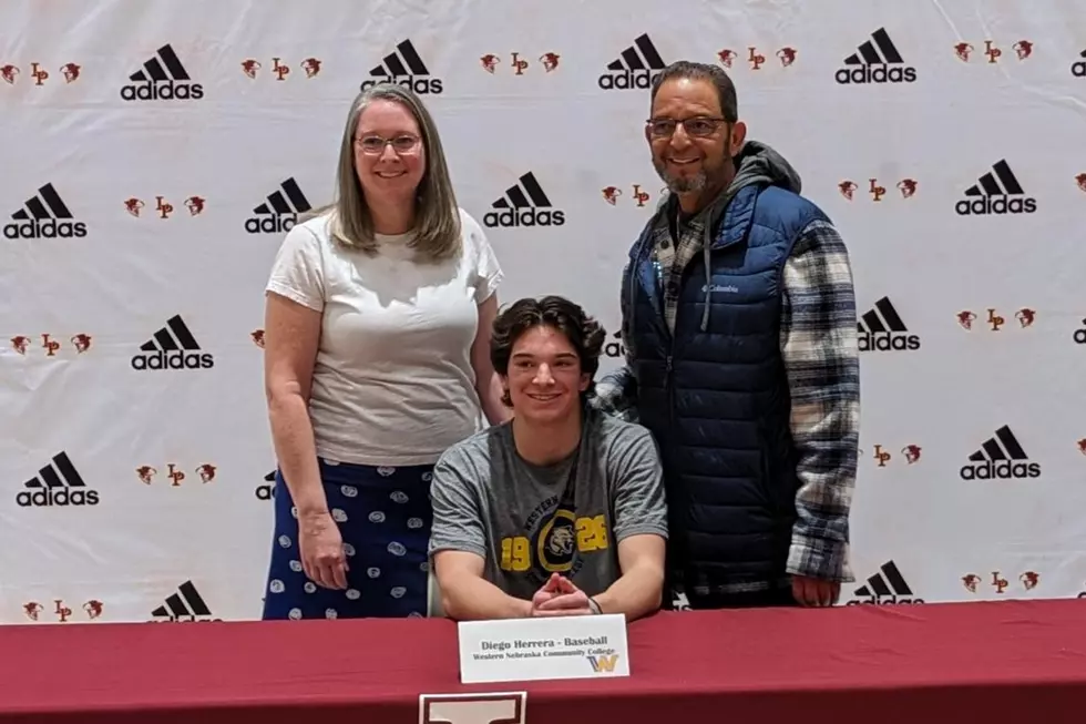 Laramie Diego Herrera Chooses Western Nebraska CC for Baseball