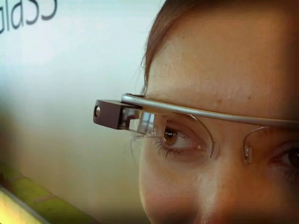 Google Glass &#8212; Google&#8217;s Mini-Computer For Your Face [Video]