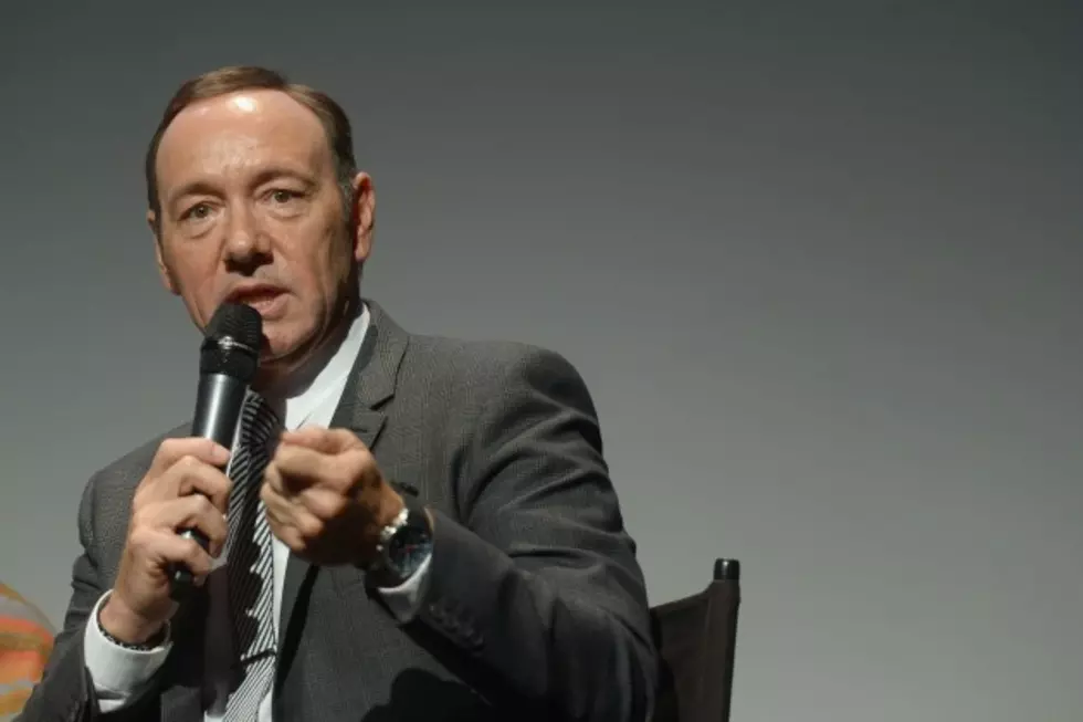 Free Beer &#038; Hot Wings: Kevin Spacey Talks &#8216;Now,&#8217; &#8216;House of Cards&#8217; and Pep Talks [Video/Audio]