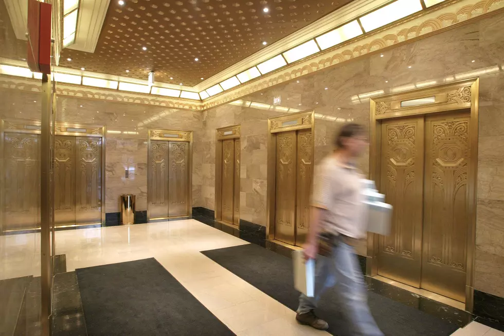 Free Beer & Hot Wings: A Whole New Reason to be Terrified of Elevators [Video]