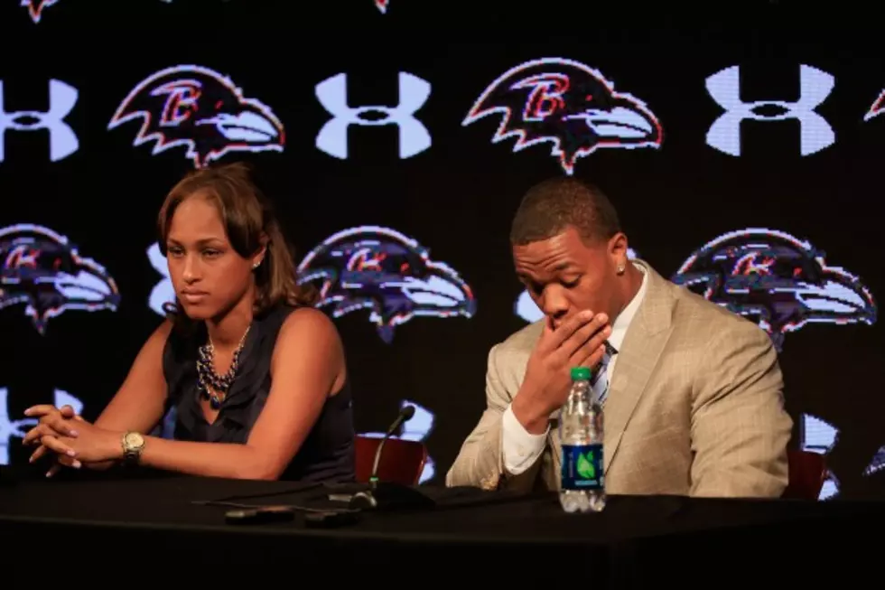 Two Very Different Takes on Baltimore Ravens Running Back Ray Rice&#8217;s NFL Suspension [FBHW]