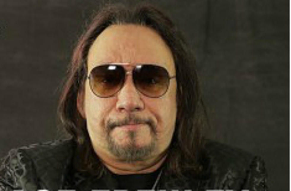 Free Beer & Hot Wings: Ace Frehley Talks Twitter, Robin Williams, Panty-Dropping Songs [Audio]