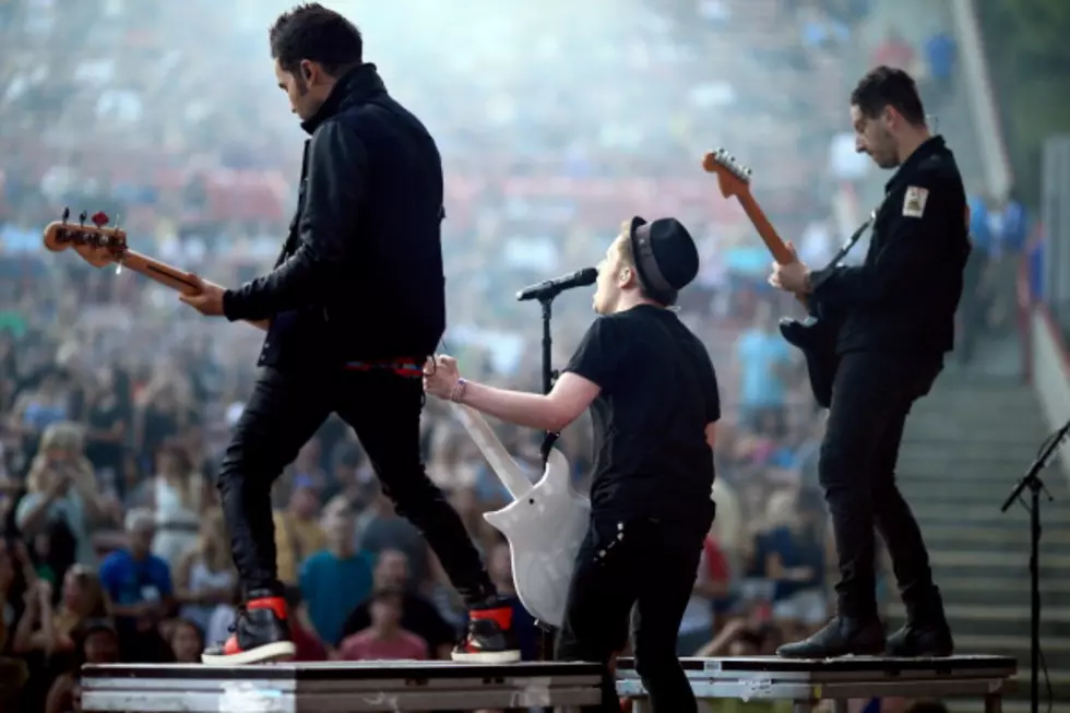 Fall Out Boy Shows You How To Get the New U2 Album Off Your Phone