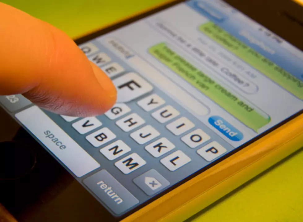 People Read Last Text They Received From Their Ex [Video]