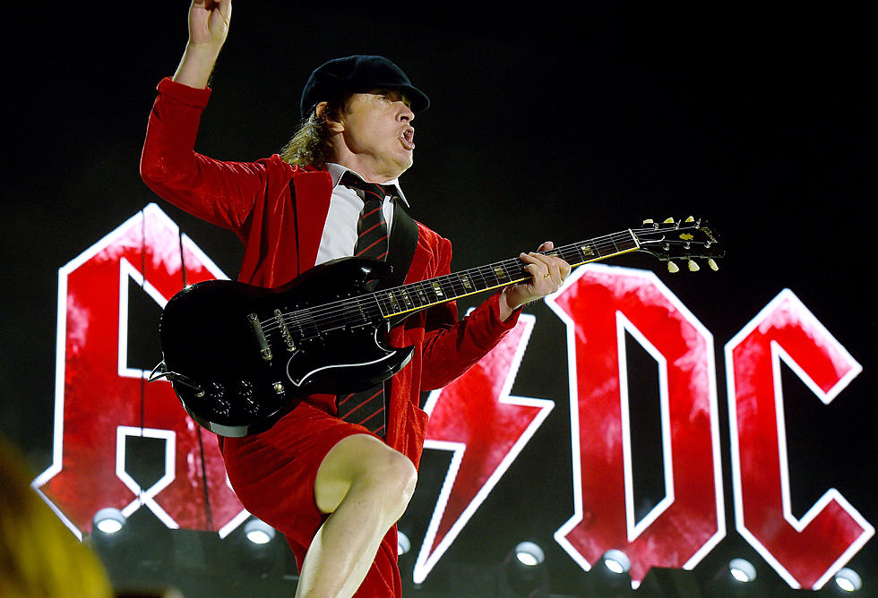 Do All AC/DC Songs End the Same Way? [Audio]
