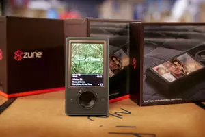 Microsoft Finally Discontinues the Zune