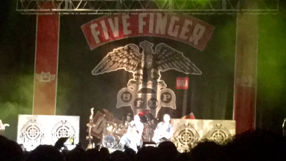 Five Finger Death Punch Rocks &#8216;Bad Company&#8217; to Amped up, Screaming Grand Rapids Crowd