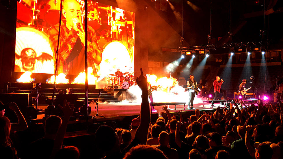 Avenged Sevenfold Set Fire to Grand Rapids Wednesday Night with a Great Concert