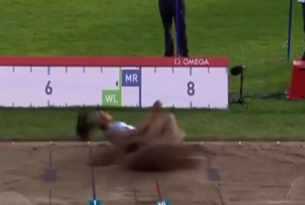 Long Jumper Loses Her Wig Mid-Jump