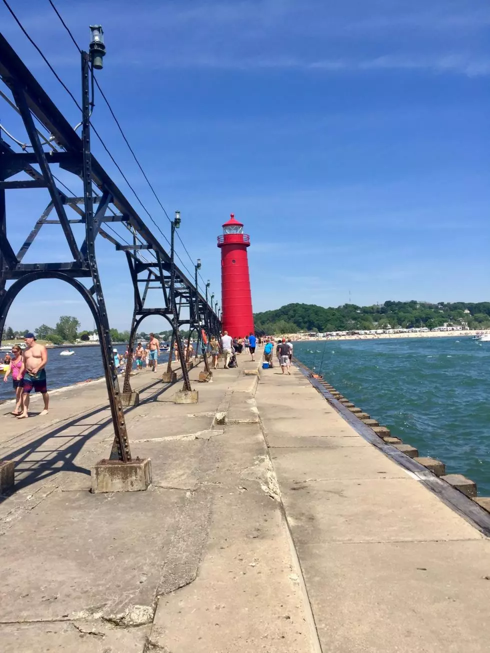 Man’s Body Pulled from Lake Michigan Near Grand Haven Pier