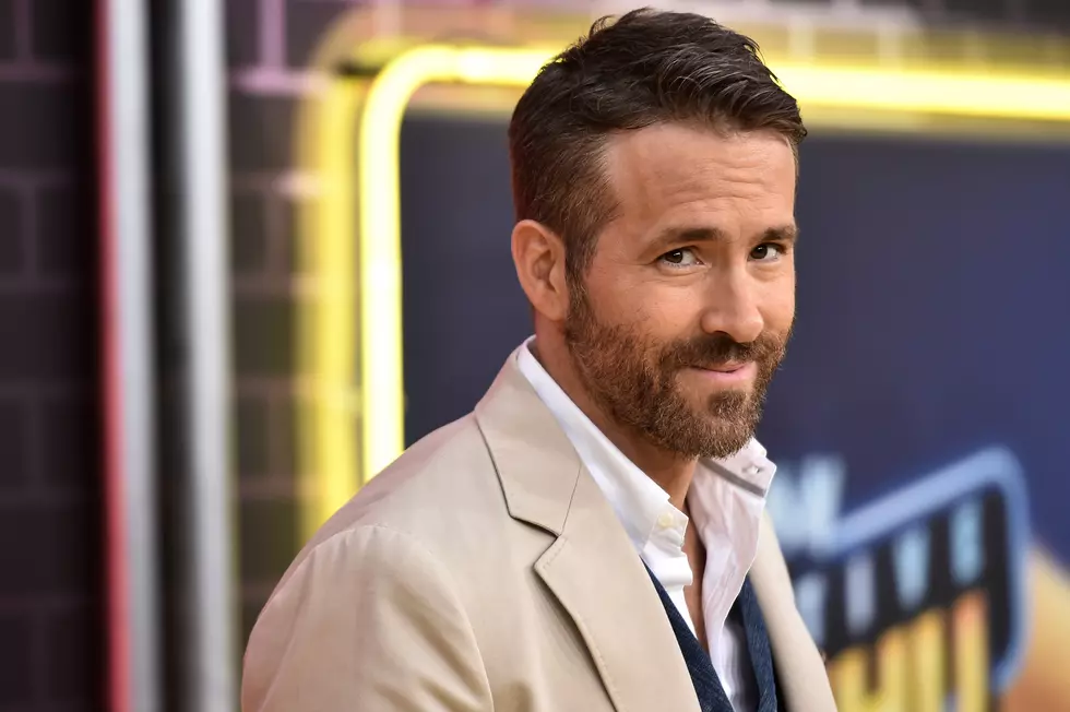 Ryan Reynolds Says His Favorite T-Shirt is From a Bar in Michigan