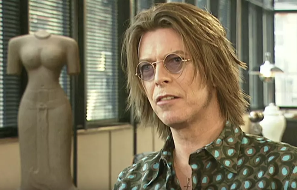 David Bowie Perfectly Predicted The Impact Of The Internet In 1999