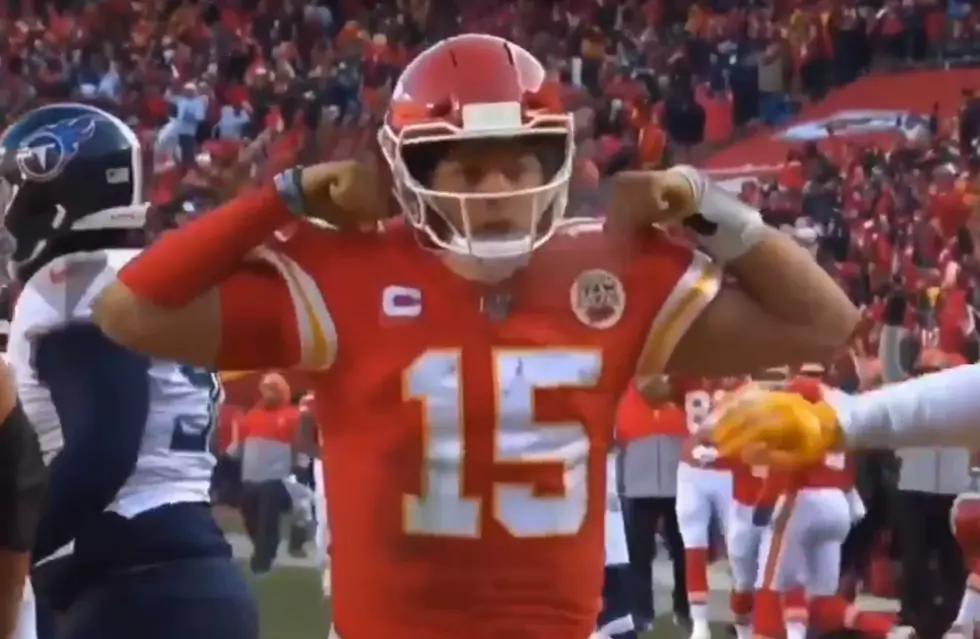 Pat Summerall And John Madden, Played By Frank Caliendo, Call A Patrick Mahomes Touchdown
