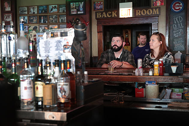 Gov. Whitmer Extends Bar/Restaurant Closures Through April 13